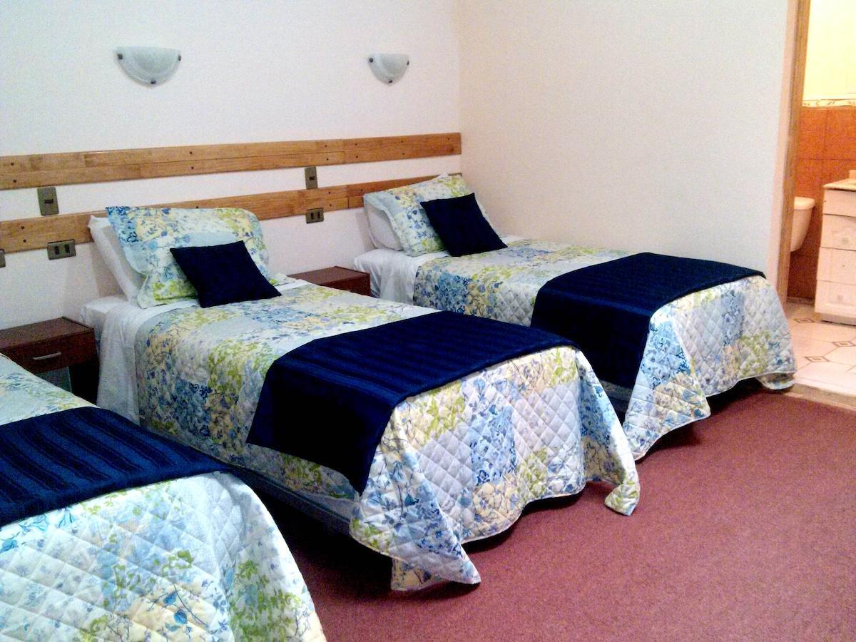 Hotel Génova Los Andes Pokoj fotografie